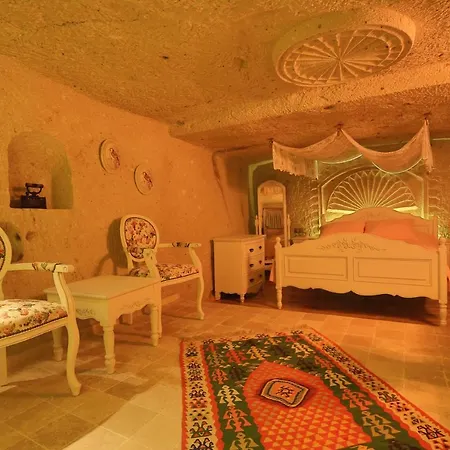 Iris Cave Cappadocia * أورتاحصار